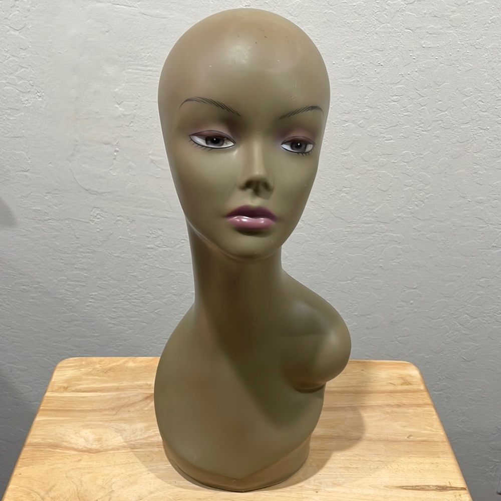 [24] Mannequin Head Plastic Display for Wigs Hats Sunglasses Jewelry